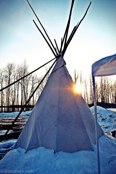 Nisawa`igan (Tipi) – Enbridge Encampment / Photo by Jenna Pope