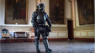 Brazilian police in riot gear 