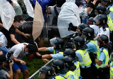 Hong Kong Protests Pepper Spray